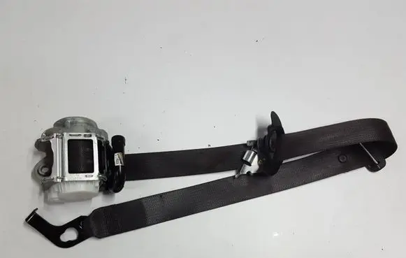 Opel Astra K Front seatbelt 
