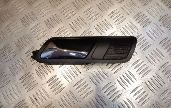 Volkswagen PASSAT B6 Rear door interior handle 3C4839113 2736