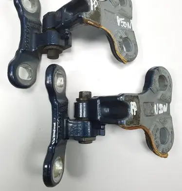 Volvo V50 Front door hinge set 30784890