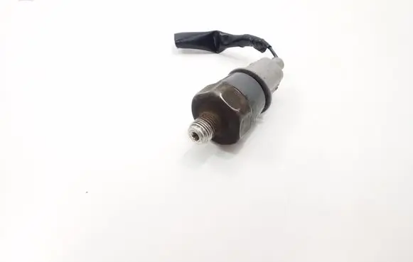 Toyota RAV 4 (XA30) Sensor 8353060010