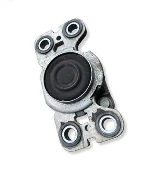 Volvo V60 Engine mount bracket 31316876