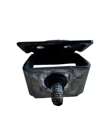 Suzuki SX4 Tailgate/trunk/boot hinge