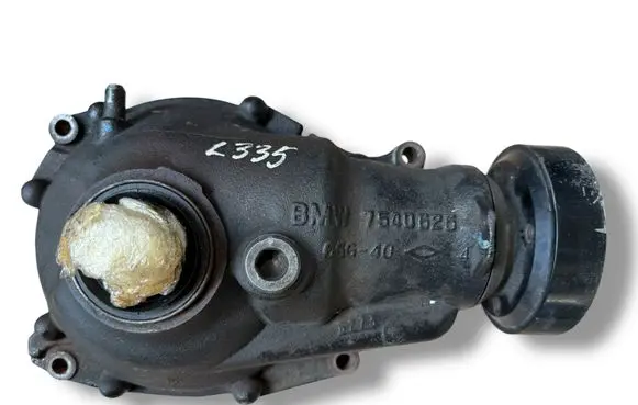 BMW X3 E83 Front differential 7540626
