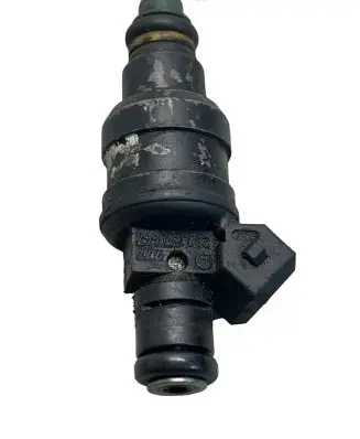 Audi A4 S4 B5 8D Fuel injector 0280150447