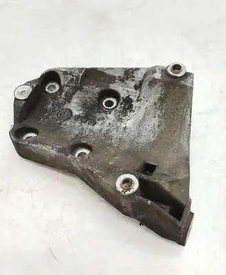Opel Omega B2 A/C compressor mount bracket 2246821
