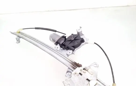 Nissan Almera N16 Front door window regulator with motor 400600 114726