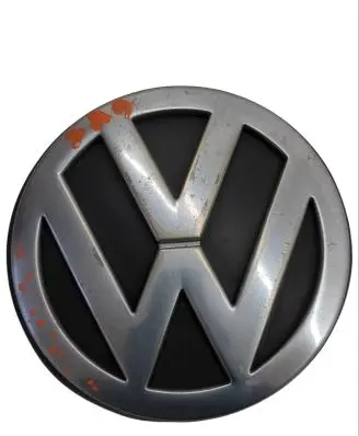 Volkswagen Tiguan Manufacturer badge logo/emblem 1J6853630