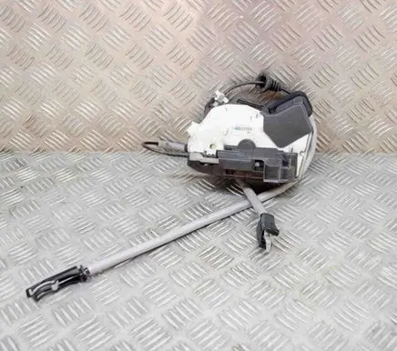 Volkswagen Polo V 6R Coupe door lock (next to the handle) A097476 5K2837015D