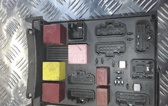 Renault Espace - Grand espace IV Comfort/convenience module 8200447438A 518837117