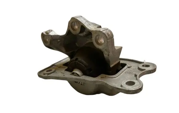 Volvo XC90 Engine mount bracket 31686886