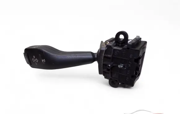 BMW 5 E39 Indicator stalk 8363668