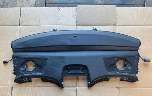 Parcel shelf load cover