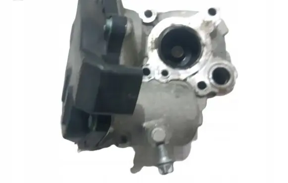 Mercedes-Benz E W212 EGR valve A6511400660