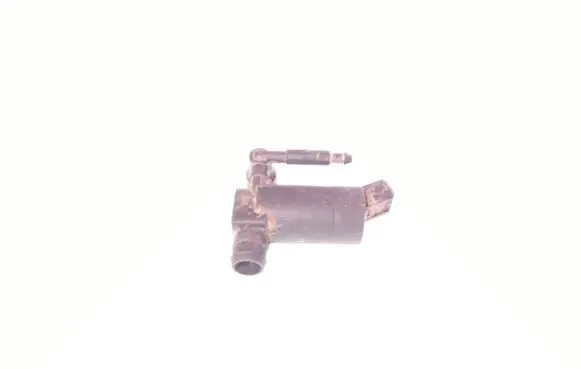 Ford Mondeo Mk III Windscreen/windshield washer pump 1S7117K624FC