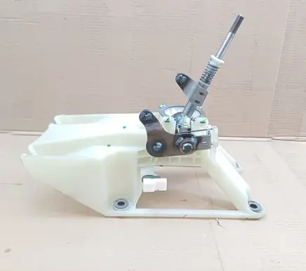 Mazda 3 II Gear shifter/selector BJS746100