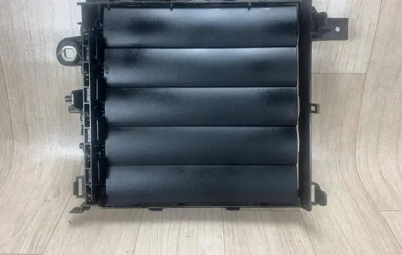 Porsche Cayenne (9Y0 9Y3) Intercooler air channel guide 9Y0122355E