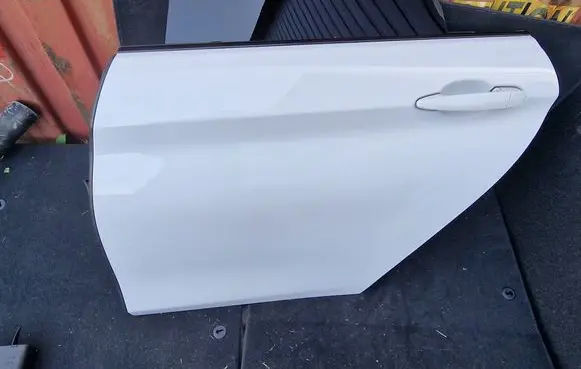 Rear door