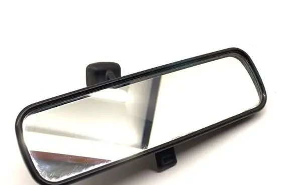 Rear view mirror (interior)