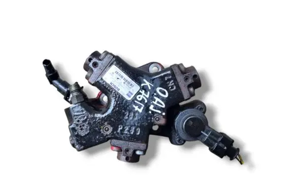 Opel Astra J Fuel injection high pressure pump 0445010204 55572537