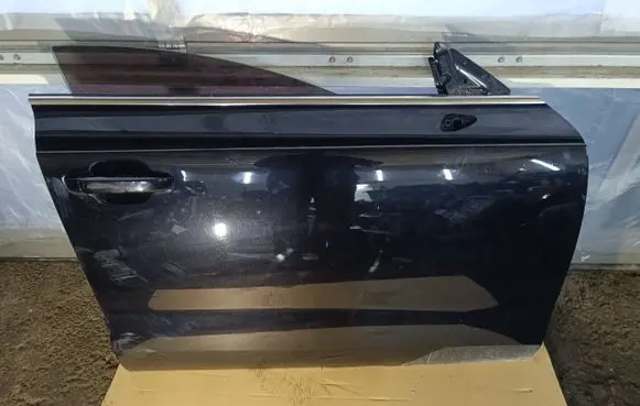 Audi A7 S7 4G Front door