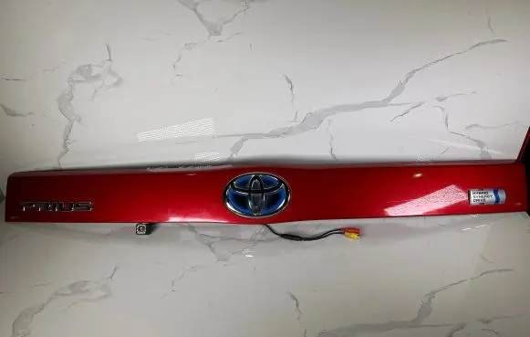 Toyota Prius (XW30) Trunk/boot trim cover 