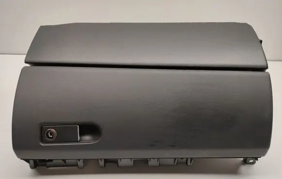 Mercedes-Benz CLS C218 X218 Glove box A2186800191