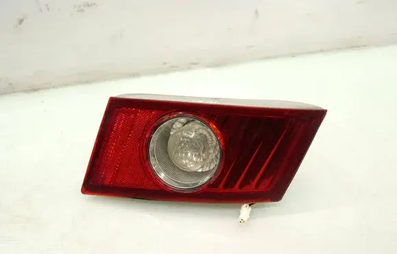 Chevrolet Epica Tailgate rear/tail lights 