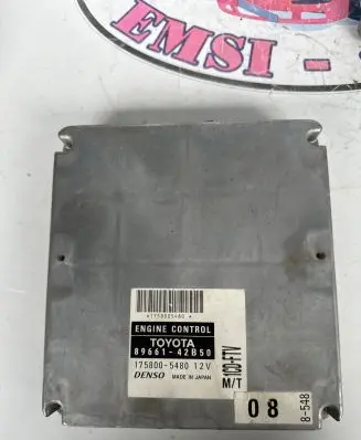 Toyota RAV 4 (XA20) Engine control unit/module 8966142B50