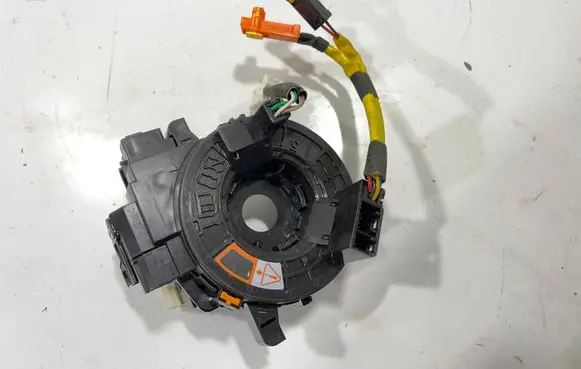 Infiniti QX70 S51 Airbag slip ring squib (SRS ring)