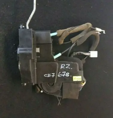 Mazda CX-7 Rear door lock