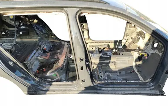 Volkswagen PASSAT Front piece kit 