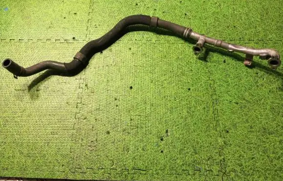 BMW M6 Engine coolant pipe/hose 7834250