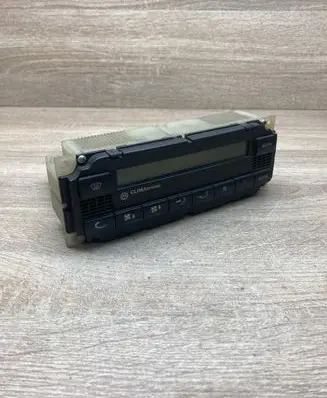 Volkswagen PASSAT B5 Climate control unit 3B1907044B 5HB00761710