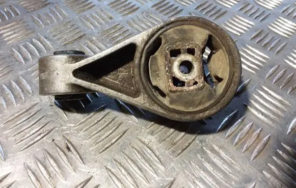 Ford Focus Gearbox mount 98AB6P082A YS416P082A