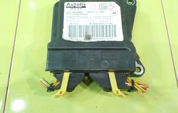Citroen C4 Grand Picasso Airbag control unit/module 9676399880