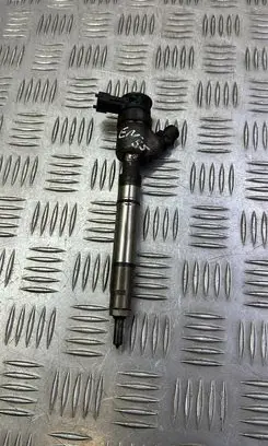 Fuel injector