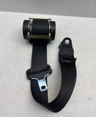 Peugeot 307 Middle seatbelt (rear) 040067