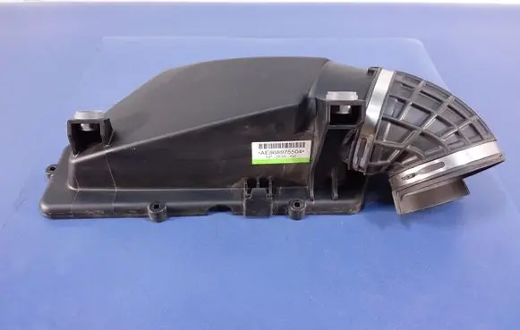 BMW X7 G07 Air filter box 8689755