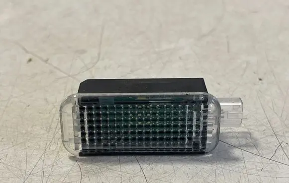 Audi Q7 4M Other interior light 4E0947415