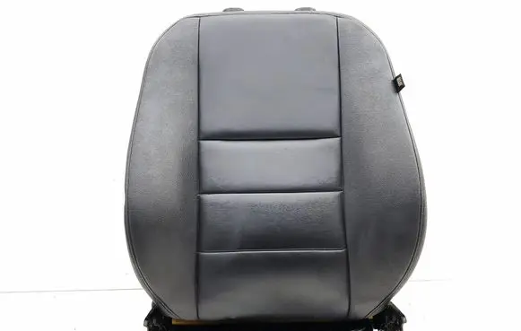 Chrysler Grand Voyager V Front driver seat 13681766 Z7401428N