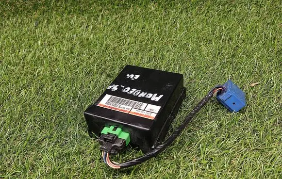 Ford Mondeo MK II Immobilizer control unit/module 98AP19A366AB IAC00121363