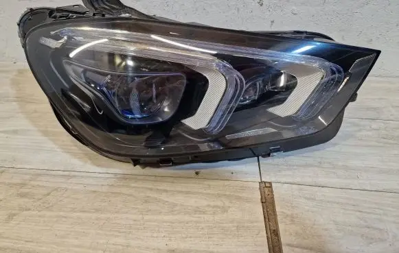 Mercedes-Benz GLE W167 Headlight/headlamp A1679061700