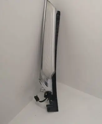 BMW 7 G11 G12 Rear door interior light 7469541