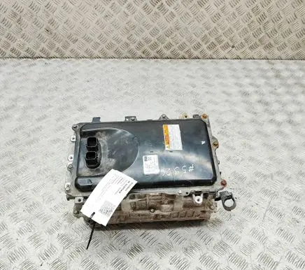Toyota Prius (XW50) Voltage converter inverter G920047261 2321001721