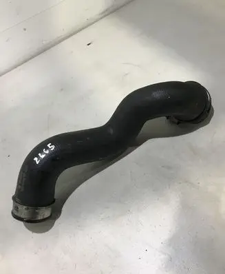 Audi A4 S4 B7 8E 8H Intercooler hose/pipe 8E0145737E