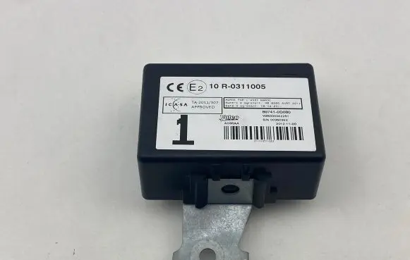 Toyota Yaris Door control unit/module 897410D080 10R0311005