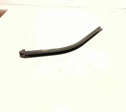 Toyota ProAce City Sliding door bottom rail 