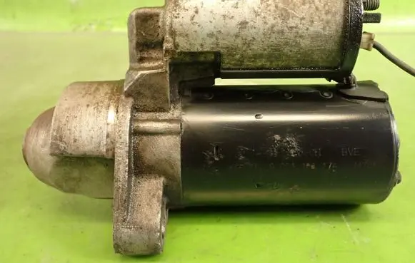 Audi A6 S6 C5 4B Starter motor