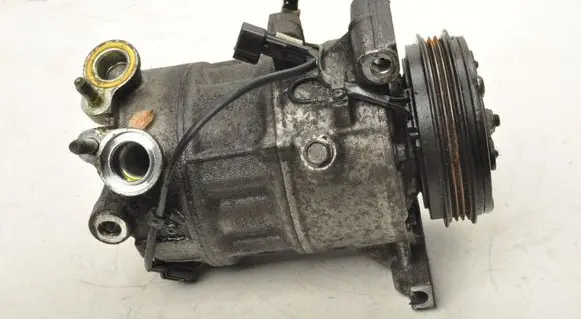 Volvo XC70 Air conditioning (A/C) compressor (pump) 31315453