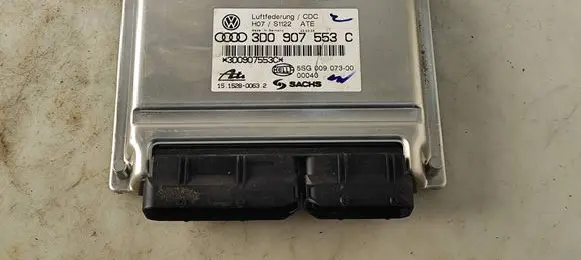 Volkswagen Phaeton Suspension control unit/module 3D0907553C 15152800632 5SG00907300
